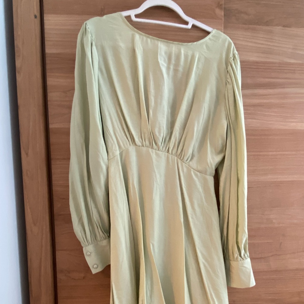 Classic Light Green Dress with Open Back